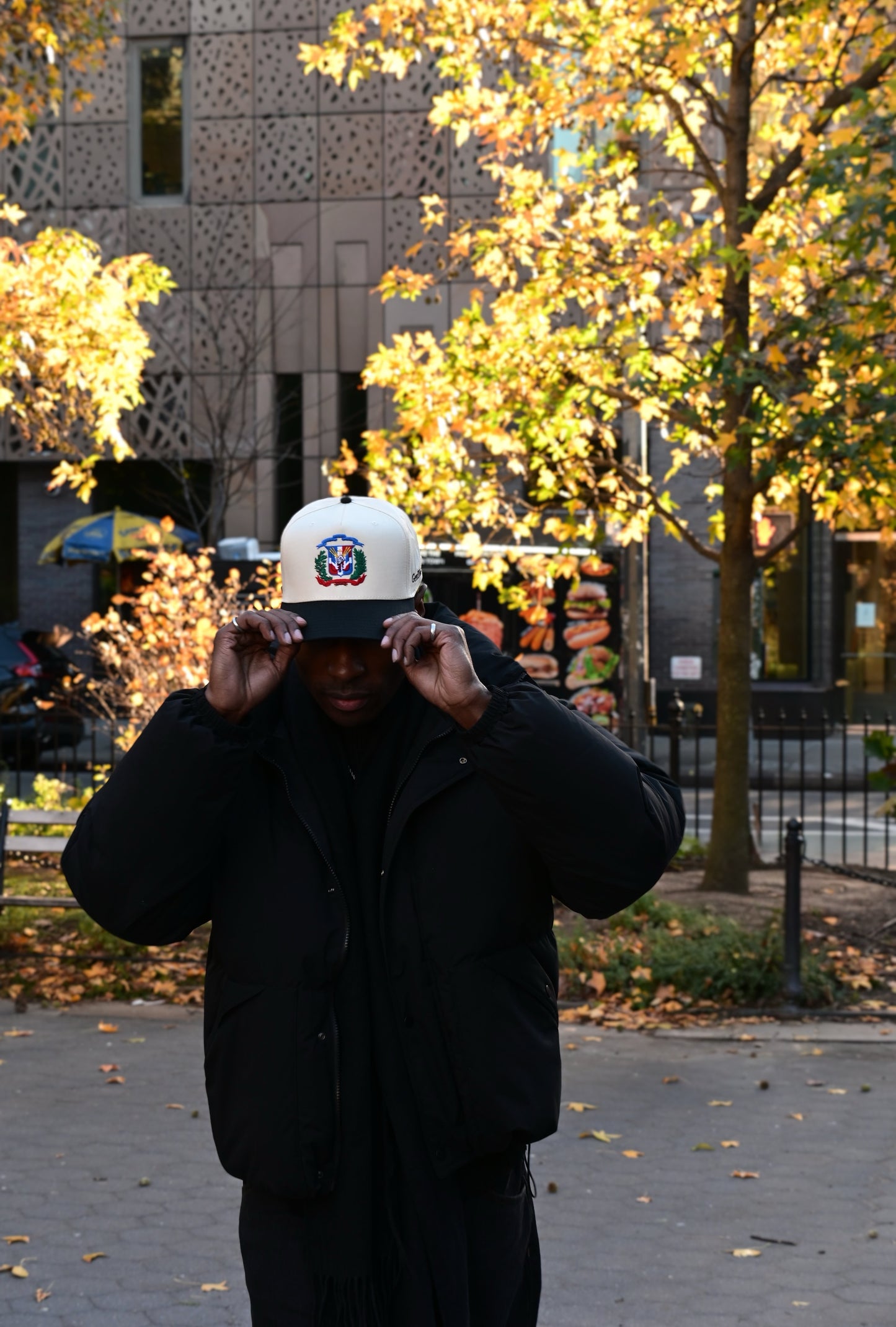 🇩🇴 GenUno: Dominican Heritage Snapback (Two-Tone Edition GEN2 NEW!)